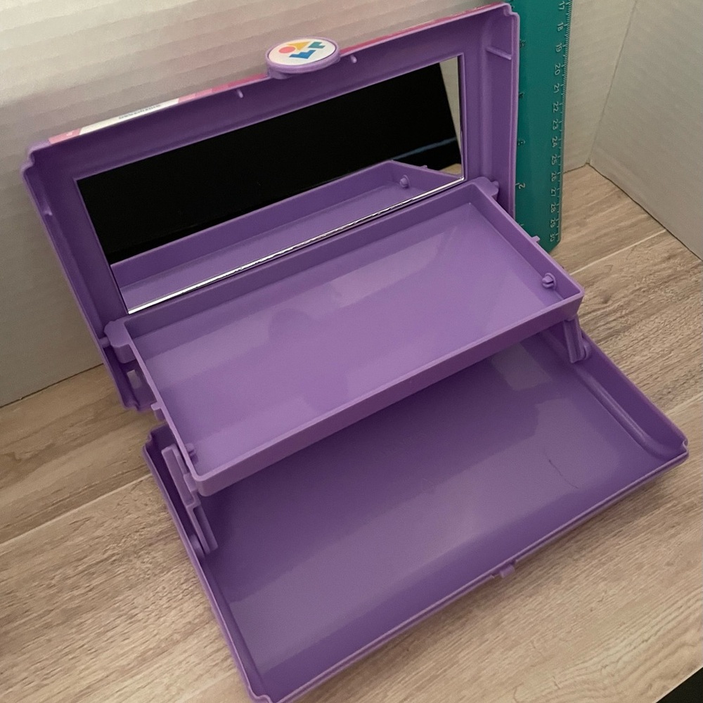 Caboodle Purple Take it Tote- NWT - Picture 5 of 10